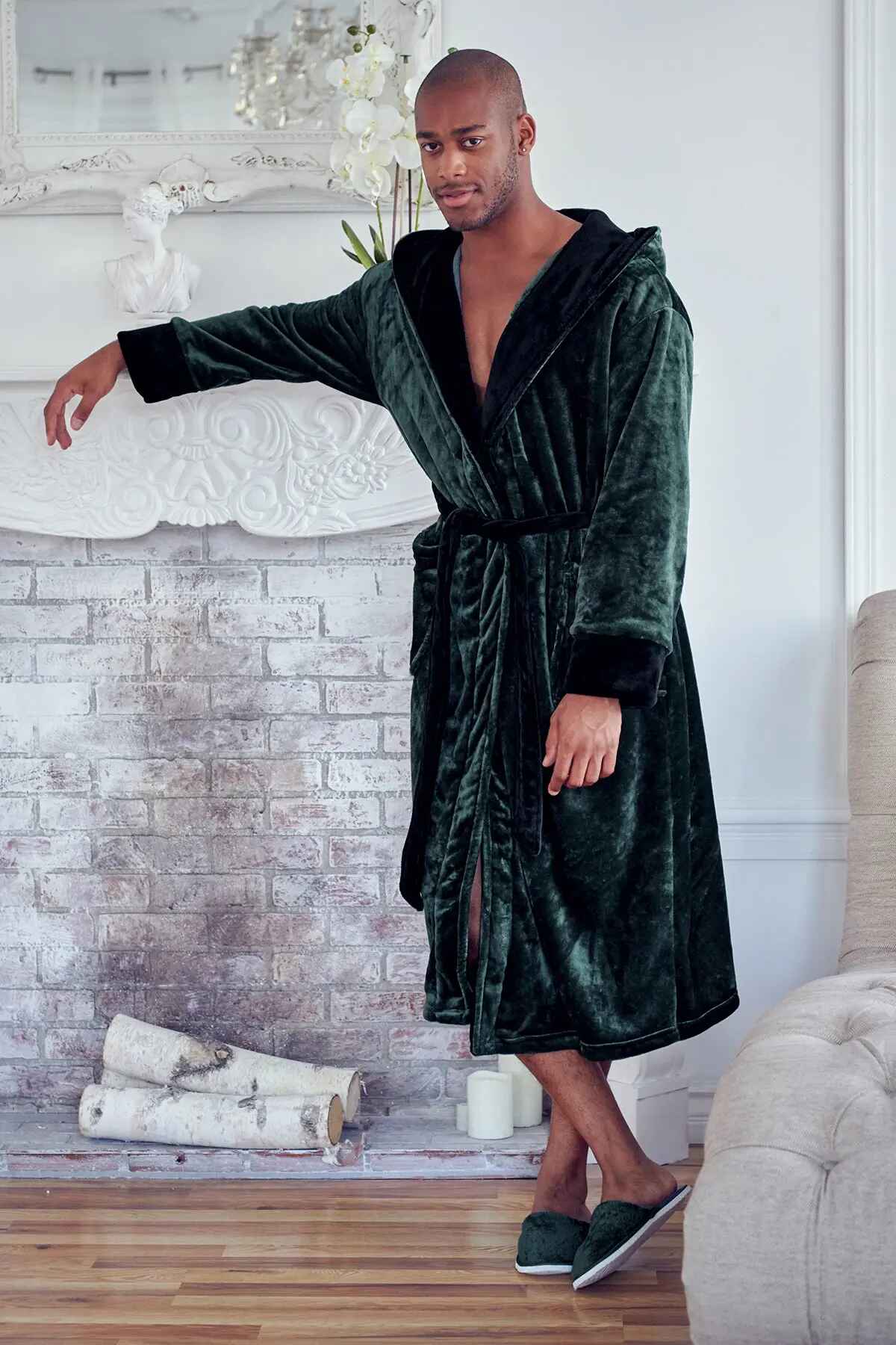 Men’s Robe with Hood – Ultra-Soft Plush Comfort for Everyday Use